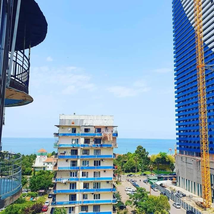 Batumi Appartments Bagian luar foto