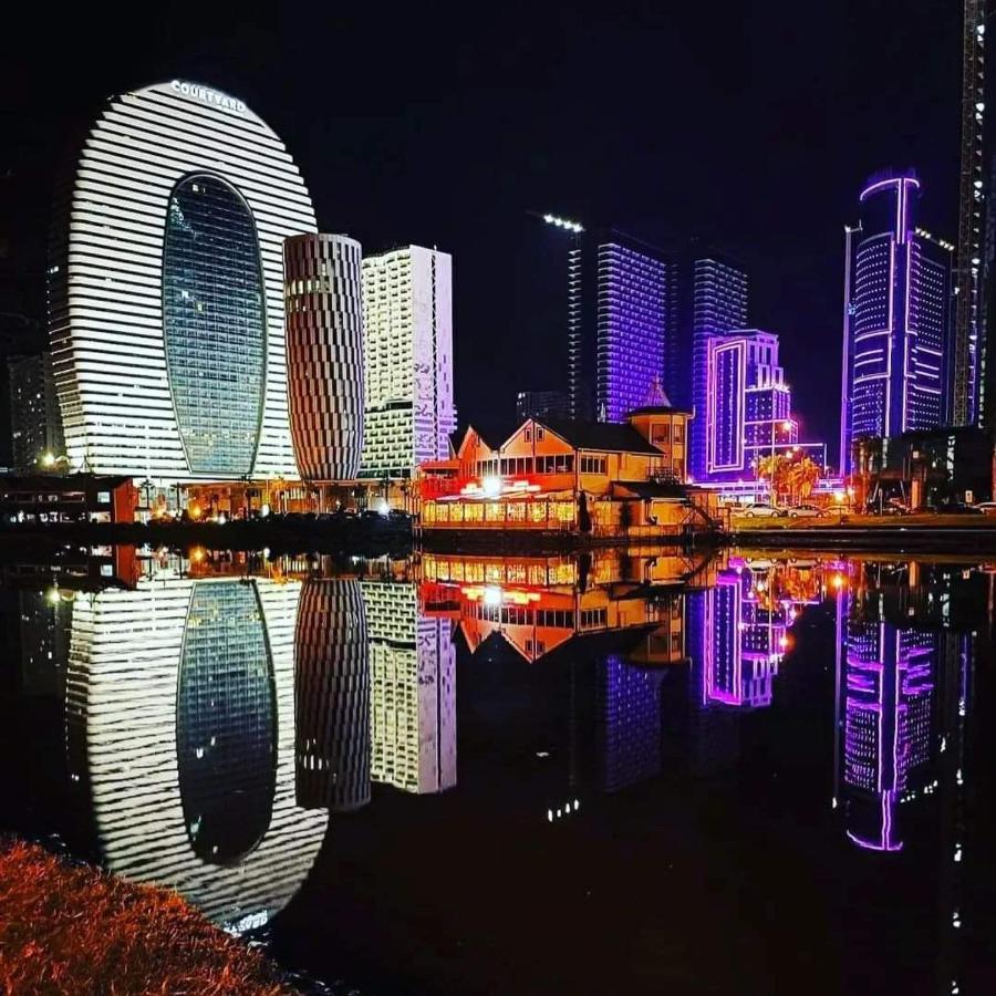 Batumi Appartments Bagian luar foto