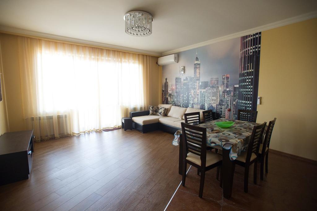 Batumi Appartments Ruang foto