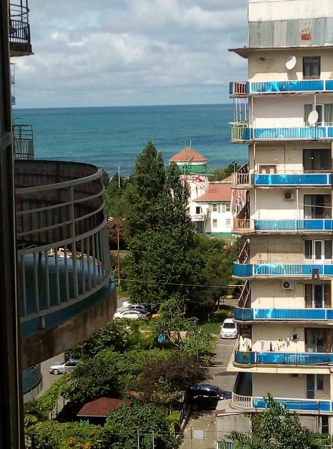 Batumi Appartments Bagian luar foto